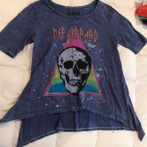 Short sleeve grunge Def Leppard T-shirt